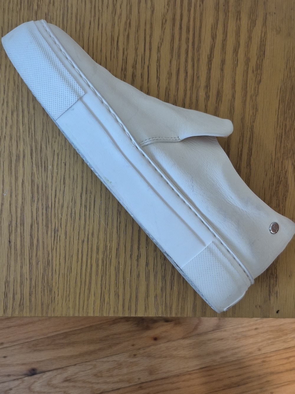 AGL Marie Slip- On White Sneakers Great Condition - Picture 9 of 15